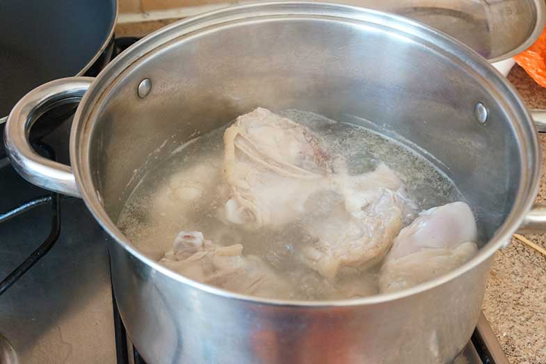 How Long To Boil Chicken Thighs